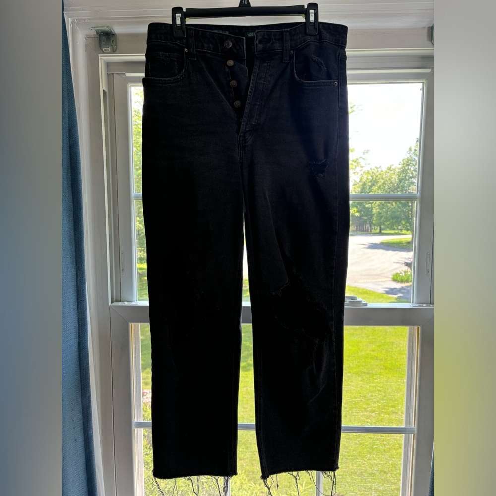 Black Button-Fly Ripped Jeans